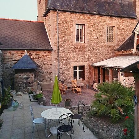 Les Forges Du Lou Jugon-les-Lacs Exterior foto