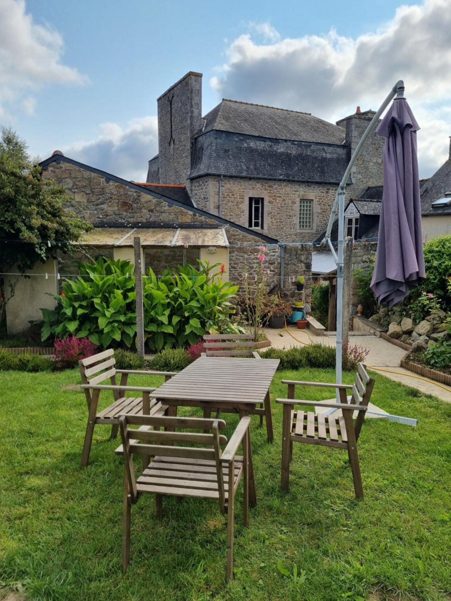 Les Forges Du Lou Jugon-les-Lacs Exterior foto