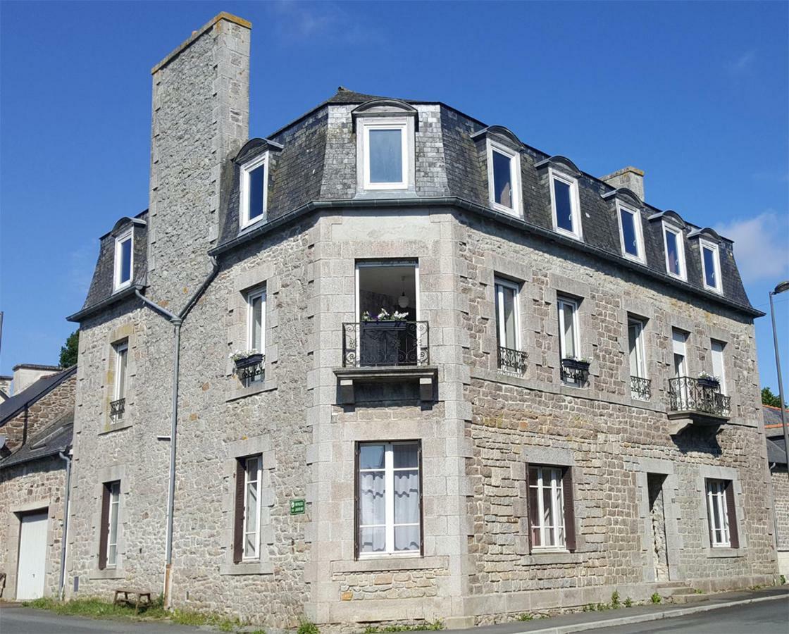 Les Forges Du Lou Jugon-les-Lacs Exterior foto